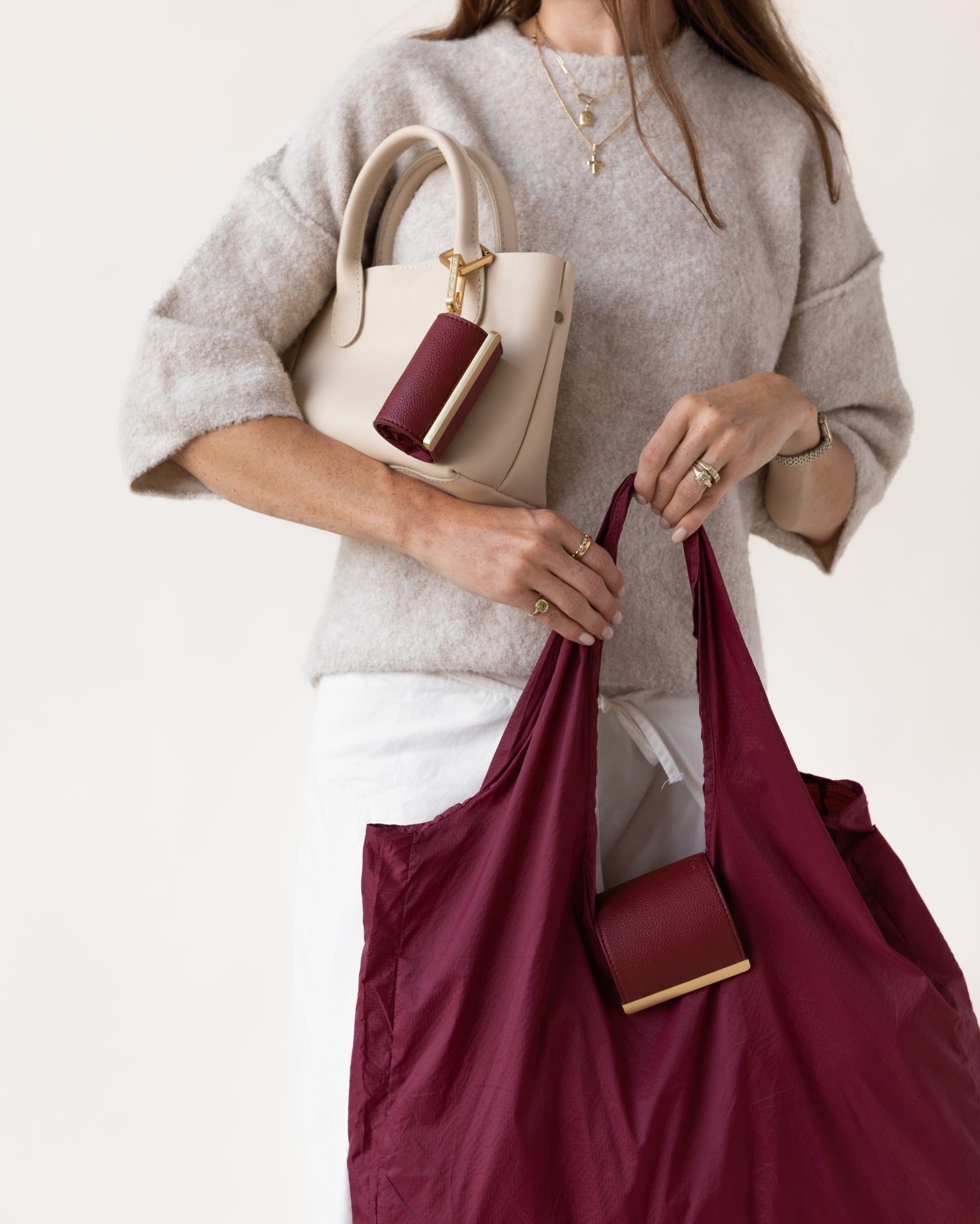 Aura - keychain tote - burgundy