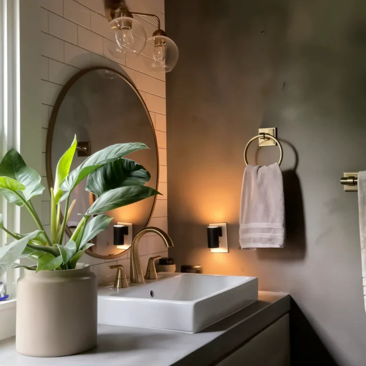 Luno™ – Auto on/off Premium LED Home Light