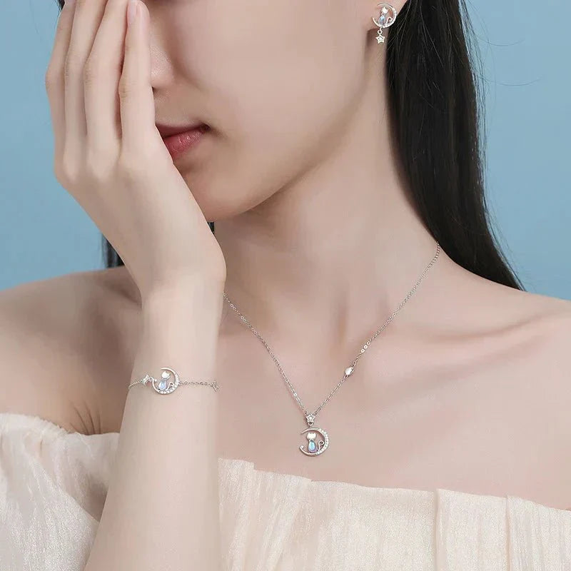 Orecchini gatto con luna e stella in argento sterling 925 con zirconi