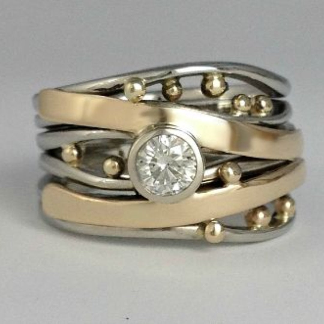 Royal – Vintage Gold Inlay Zirconia Ring