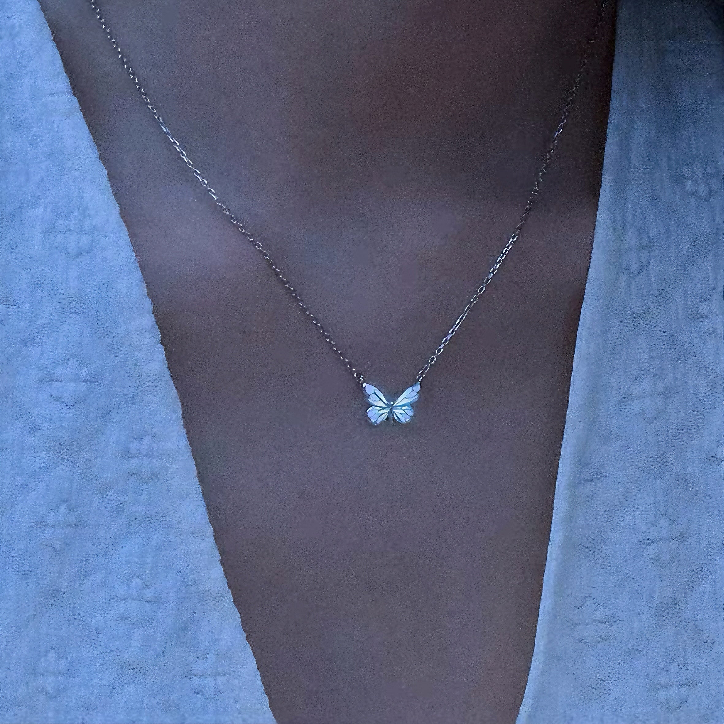 [Limited Edition] Luminous Dream Purple Butterfly Necklace