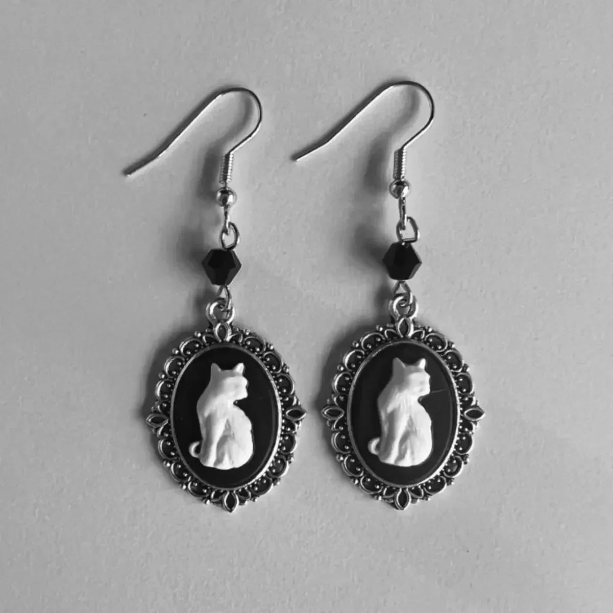 Vintage White Cat Dangle Earrings – Silver-Tone Jewelry for Women