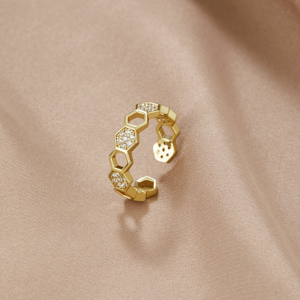 Bee – Gold & Crystal Ring
