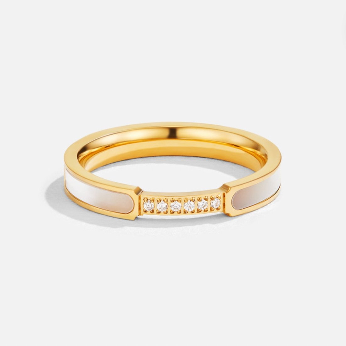 Unity – Pearl & Crystal Ring