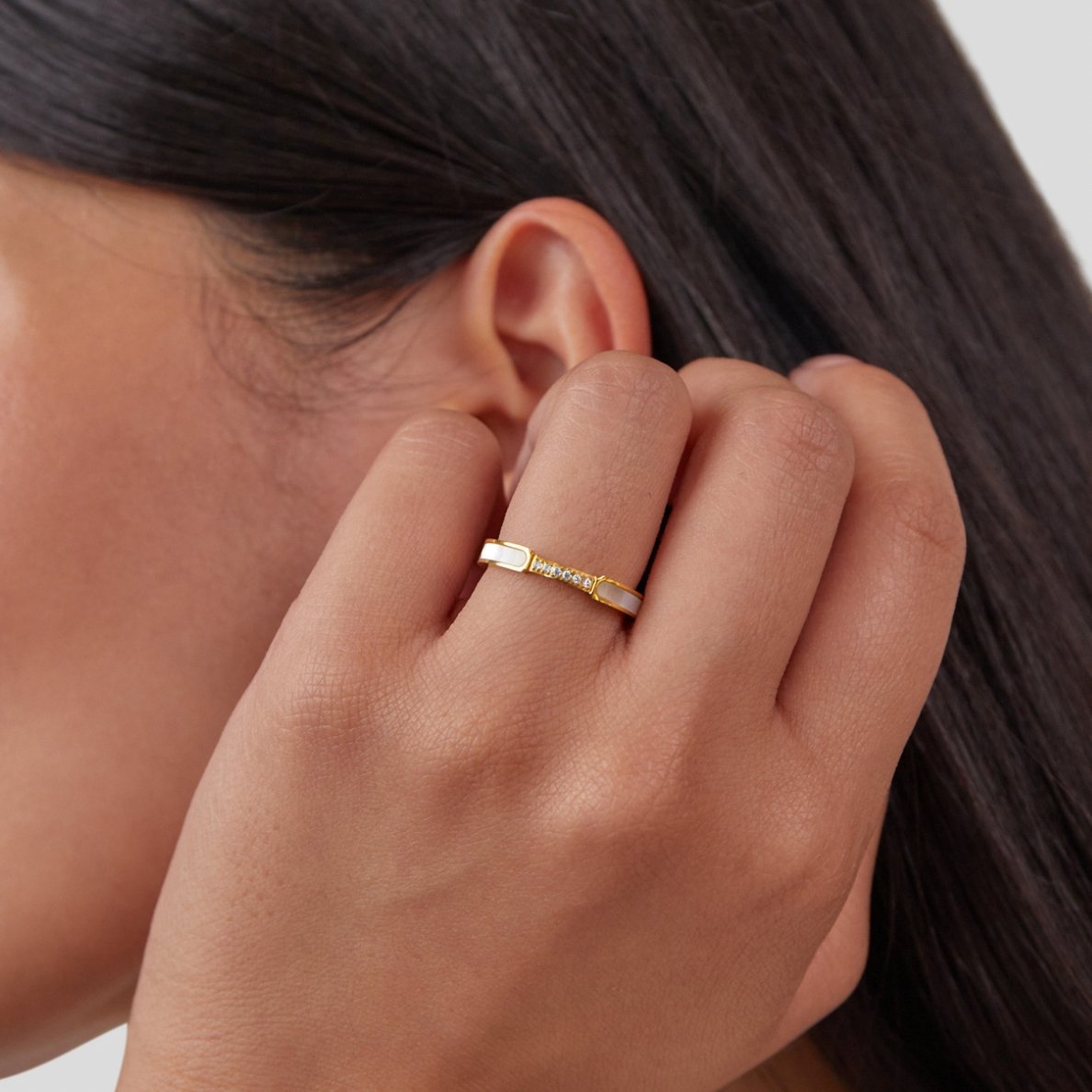 Unity – Pearl & Crystal Ring